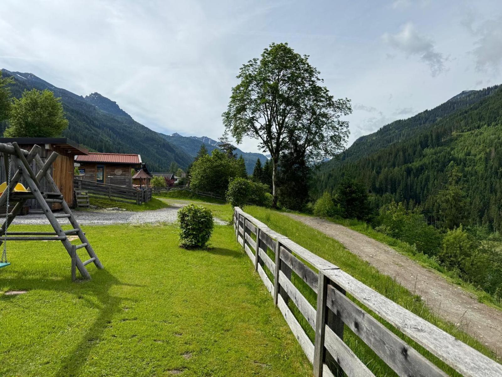Appartements Zahnleiten ウンタータウエルン エクステリア 写真